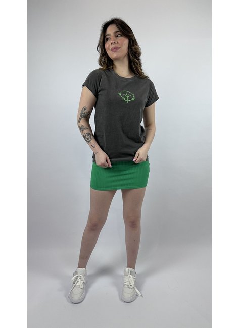 camiseta t shirt feminina estonada mahai grow cinza chumbo 2