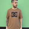 camiseta masculina dc shoes star marrom 2