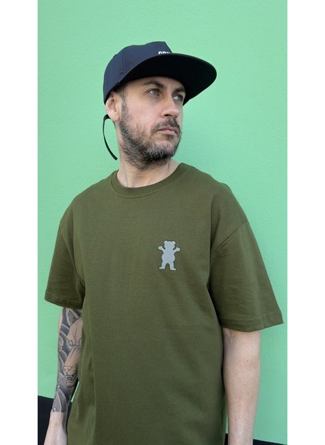 camiseta masculina grizzly mini og bear bordado verde militar 3