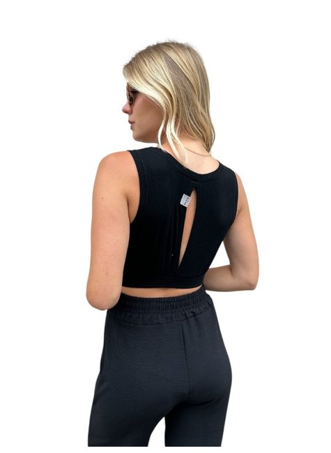 cropped regata canelada riu kiu preto 3