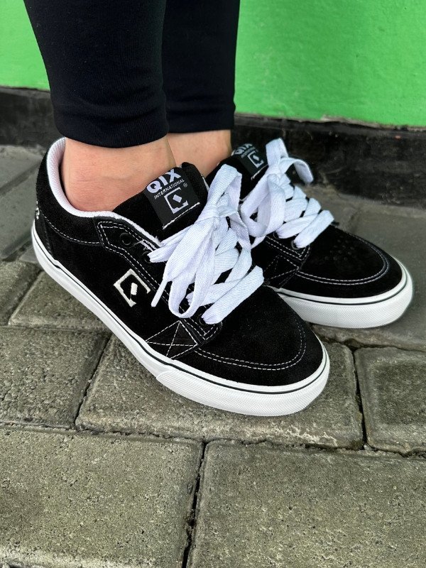 Tênis Qix Ninety Three 93 Preto Solado Branco - Mahai Shop