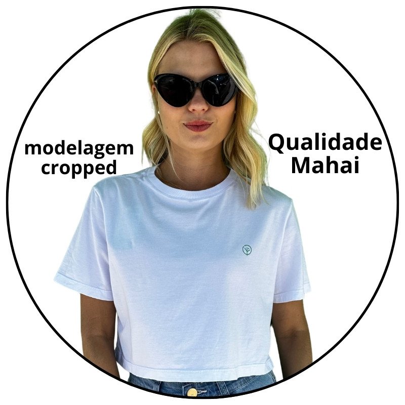 camiseta feminina cropped estonada mahai logo minimalista branco descricao 1