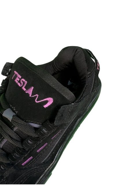 tenis tesla coil preto roxo refletivo 7