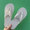 chinelo unissex tropical brasil branco placa metal tucano 6