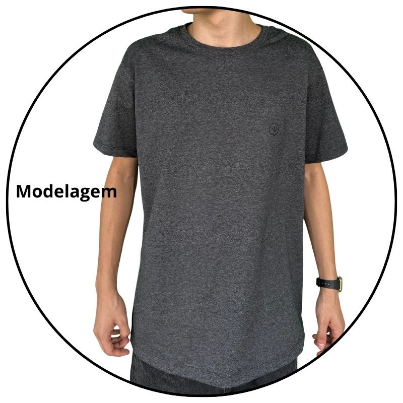 camiseta masculina regular mahai logo cinza chumbo descricao 2